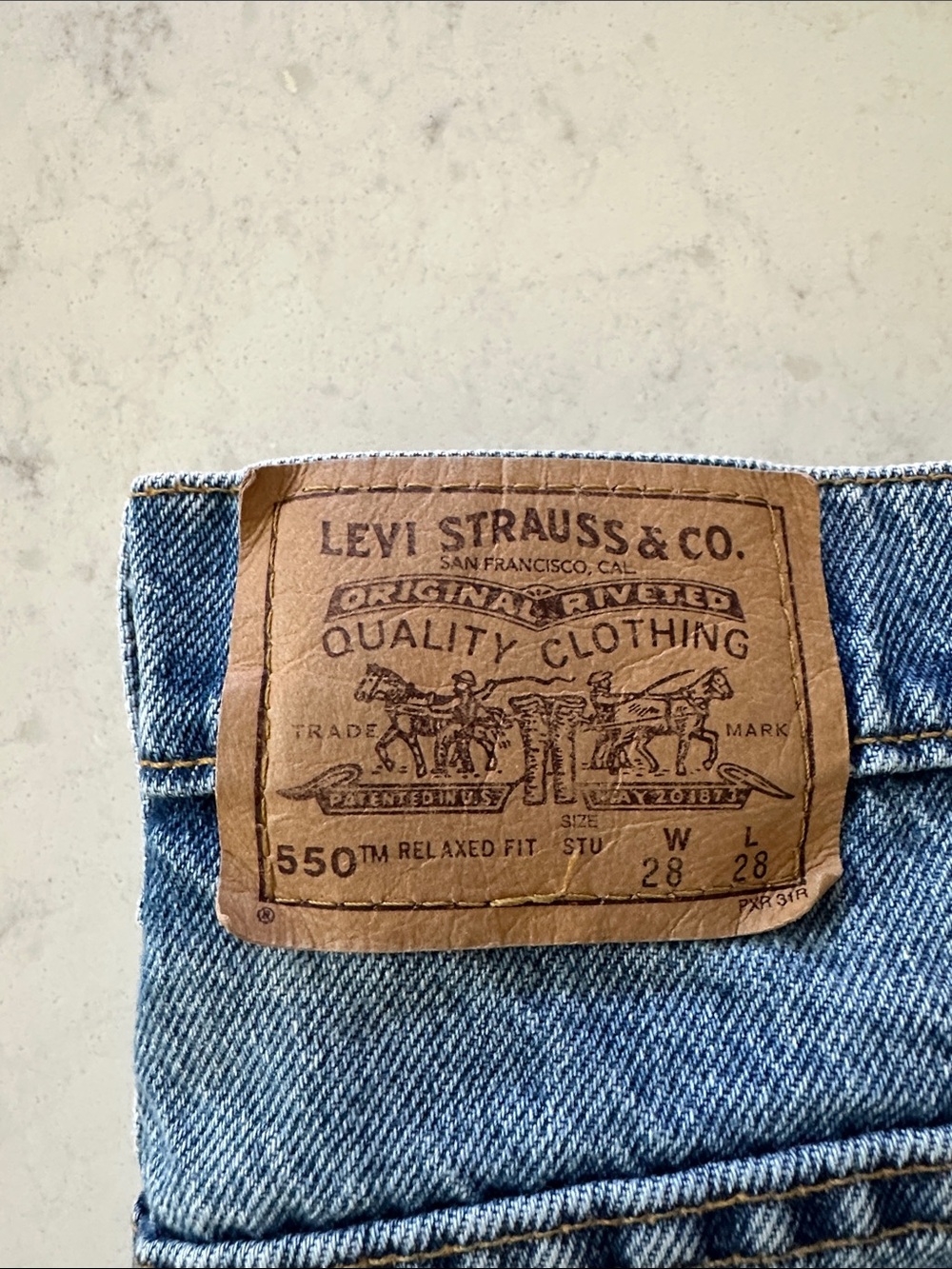 Levi's Vintage Orange Tab 550 Jeans - Relaxed Fit 28x28 - Picture 2 of 5